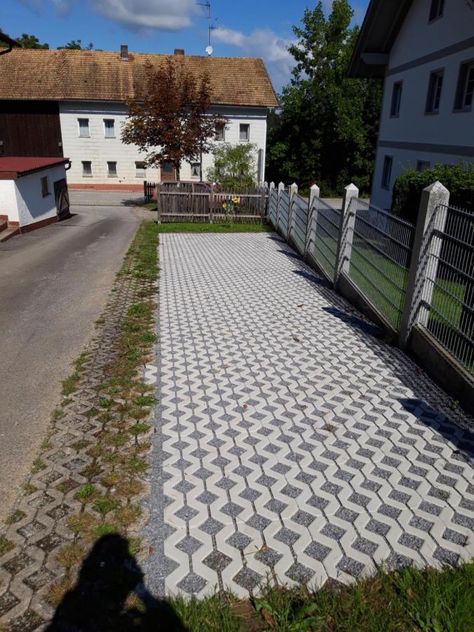 Ferienwohnung Im Seidlerhof Mit Balkon Und Garten Röhrnbach エクステリア 写真