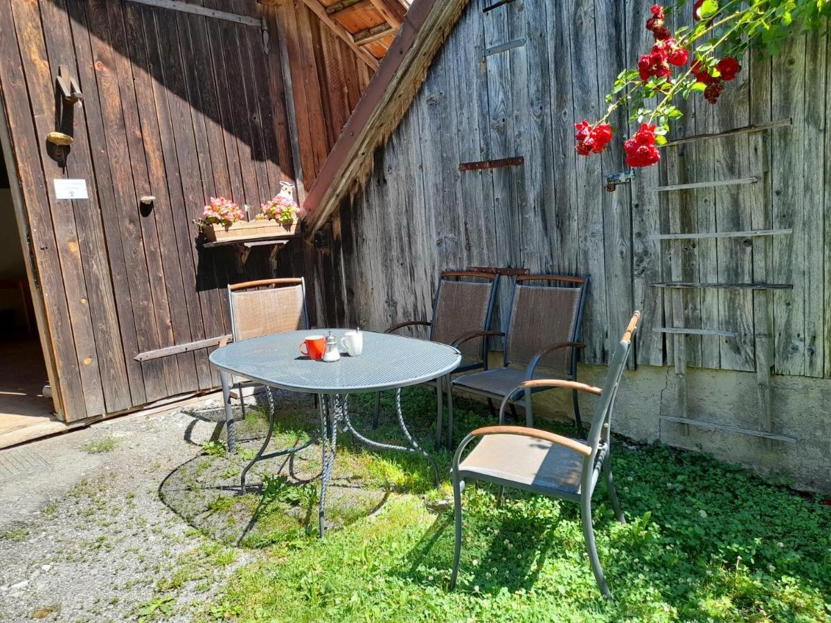 Ferienwohnung Im Seidlerhof Mit Balkon Und Garten Röhrnbach エクステリア 写真